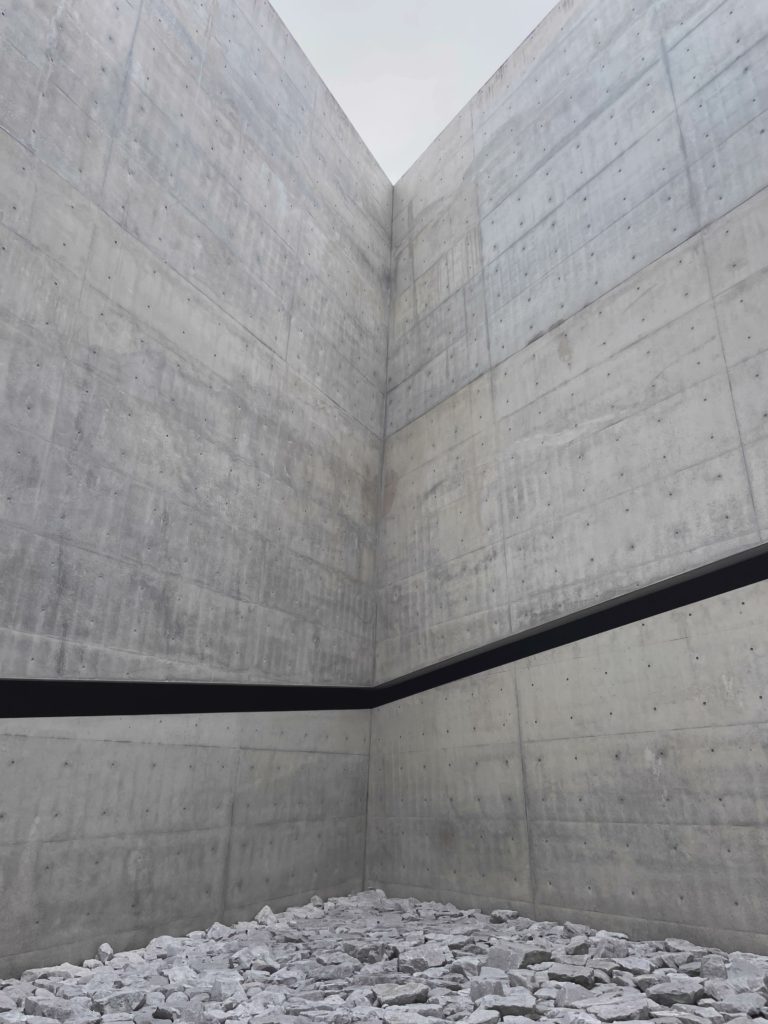 Concrete Corner Niche