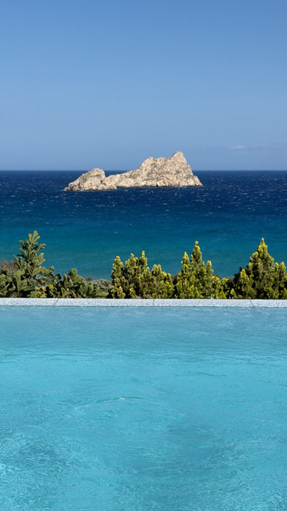 Sea Meets Pool