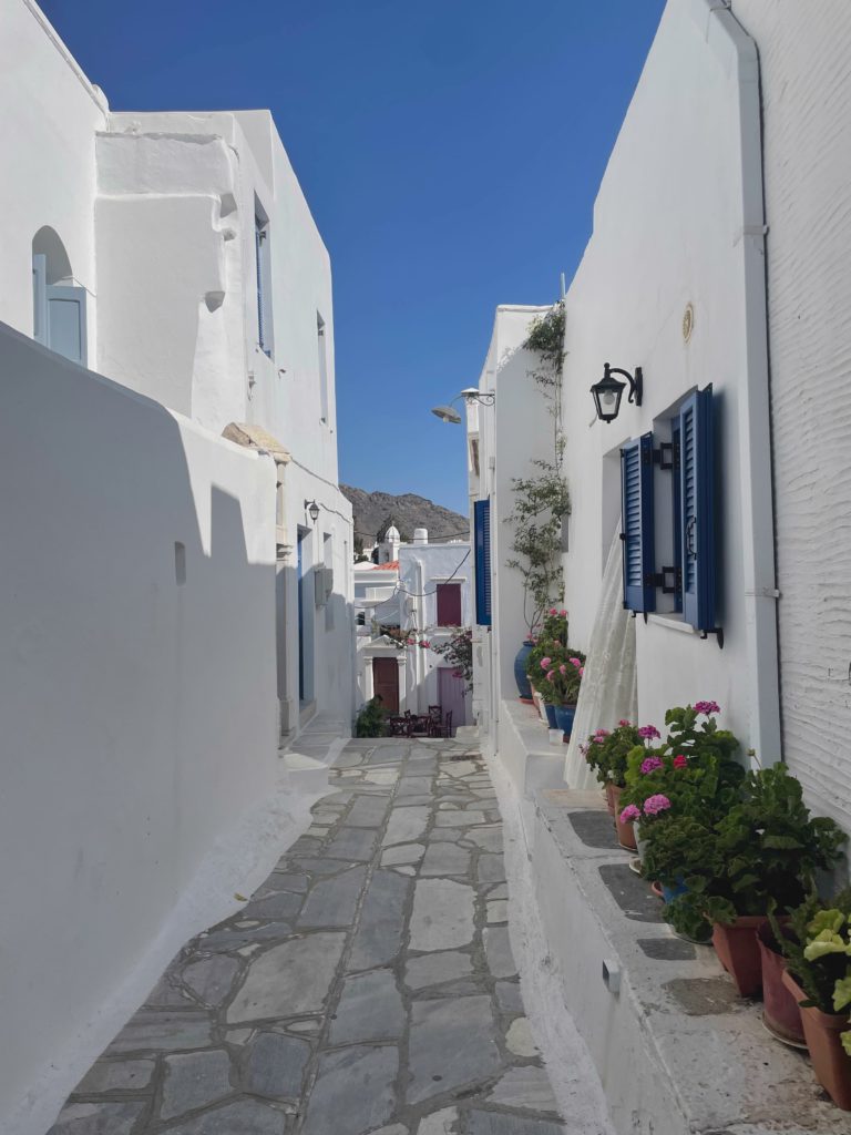 Whitewashed Alley Passage