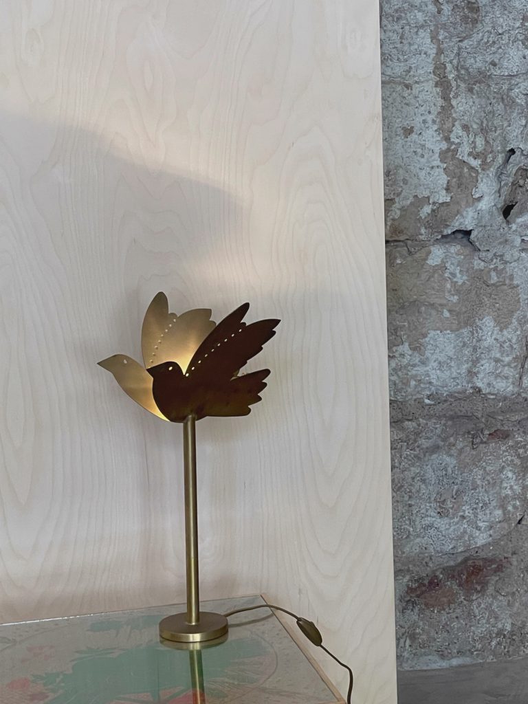 Bird Sculpture Lamp